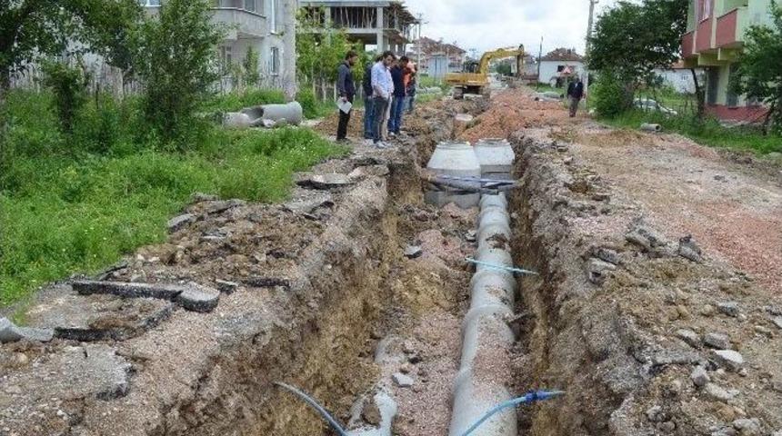 Saski İlçelerin Alt Yapı Sorununu Çözüyor