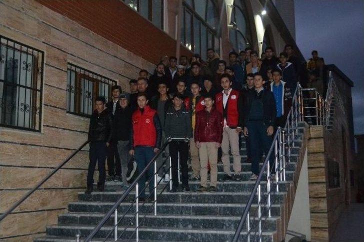 Vanlı Gençler Sabah Namazında Buluştu G1