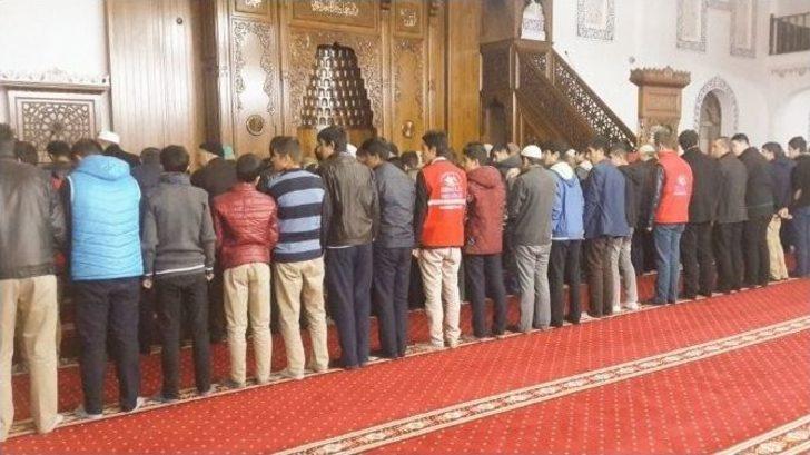 Vanlı Gençler Sabah Namazında Buluştu G2