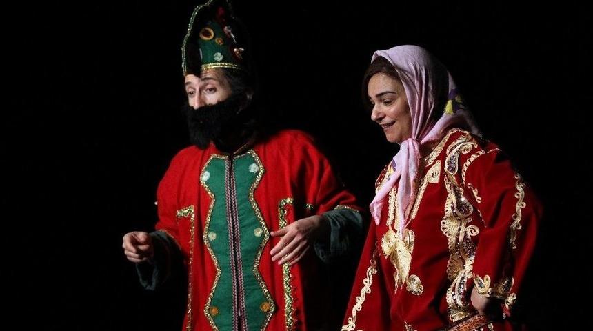 Konak&rsquo;ın &Ccedil;ocukları Tiyatroyla B&uuml;y&uuml;yor