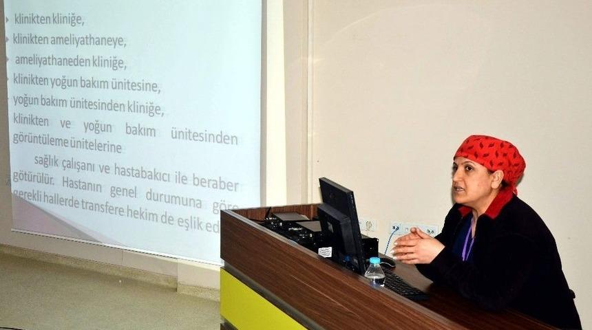 Sağlık&ccedil;ılara Hasta Mahremiyeti Ve G&uuml;venli Transfer Eğitimi Verildi