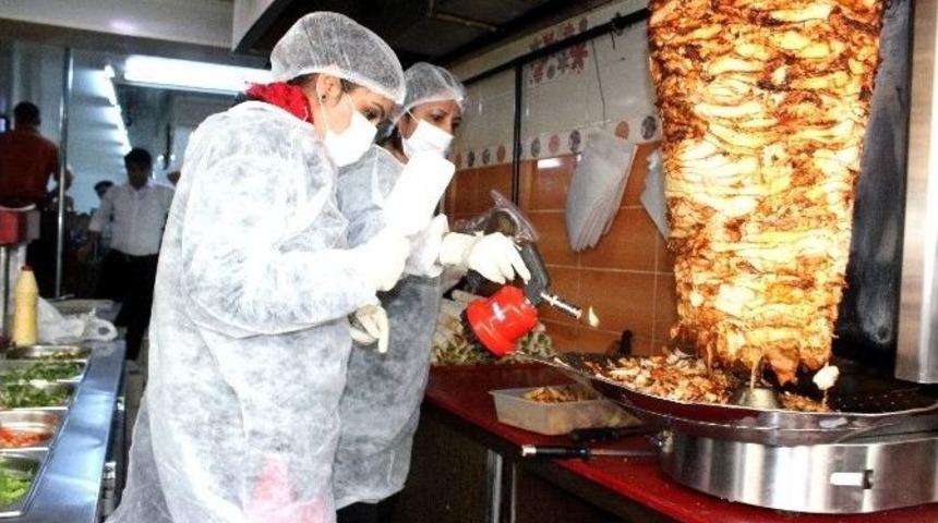 Ekipler D&ouml;nercileri Denetledi