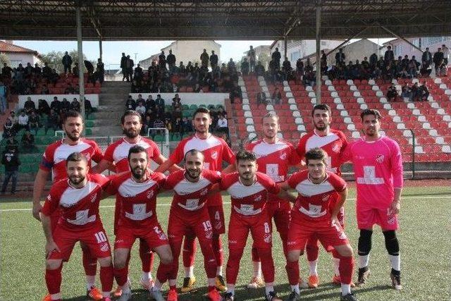 1308 Osmaneli Belediye Spor 9&rsquo;da 9 Yaptı 2