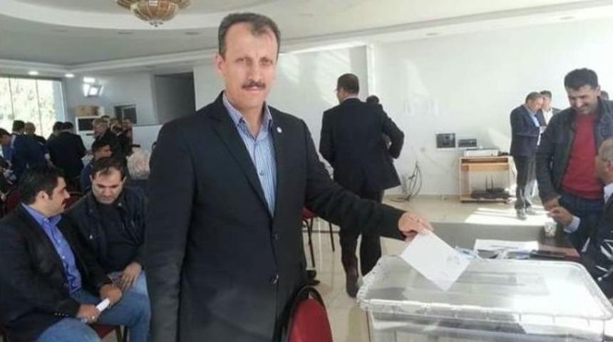 Kadir &Ouml;zşahin Yeniden Başkanlığa Se&ccedil;ildi