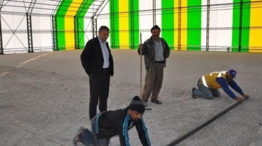 Belediyeden Halı Saha
