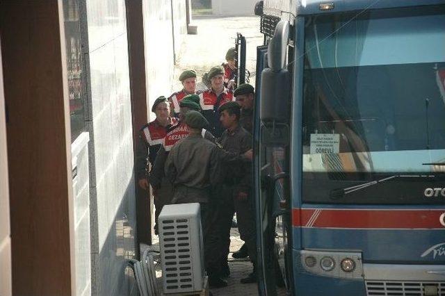 Emlak Zengini Anne Babasını Öldürdüğü İddia Edilen Sanığın Cezasına Yargıtay’dan Onay