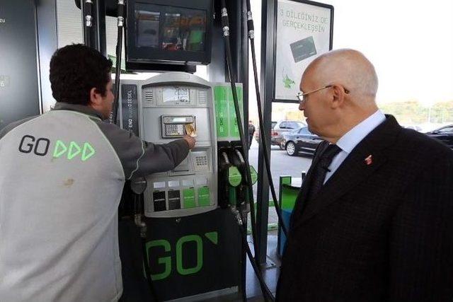 10 Bin Yenimahalleli Halkkart&rsquo;la Alışverişe Başladı 3