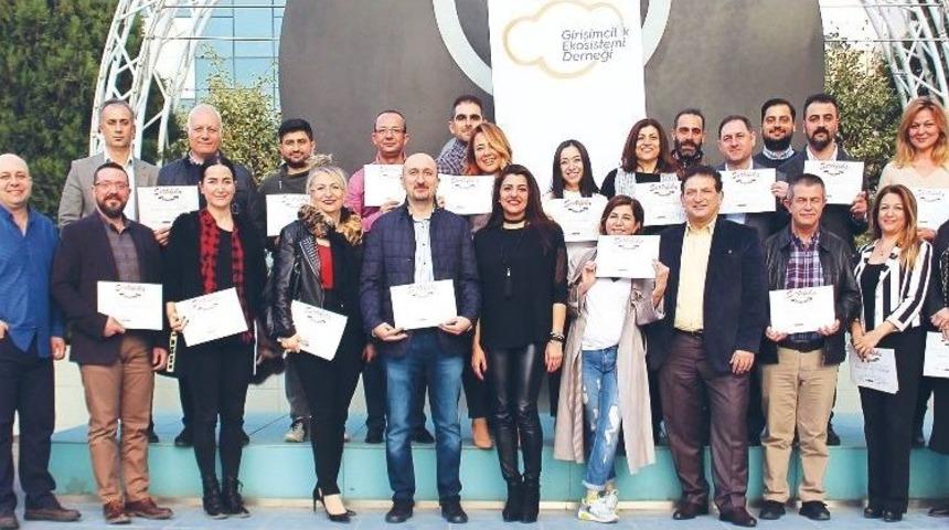 &Ccedil;ukurova&rsquo;nın İlk Mentorları Sertifikalarını Aldı