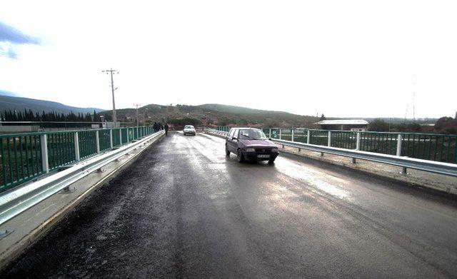 Menderes’in Hatırasına Bakan Eroğlu Sahip Çıktı