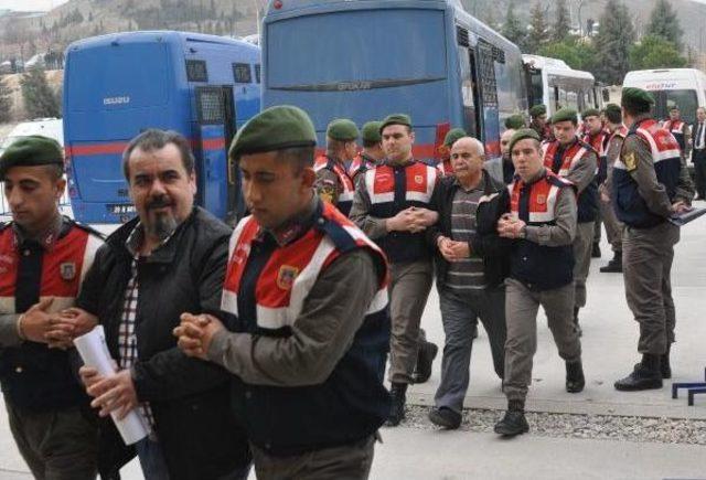 Denizli'deki Fetö/pdy'den Yargılanan Işadamları Davası Başladı