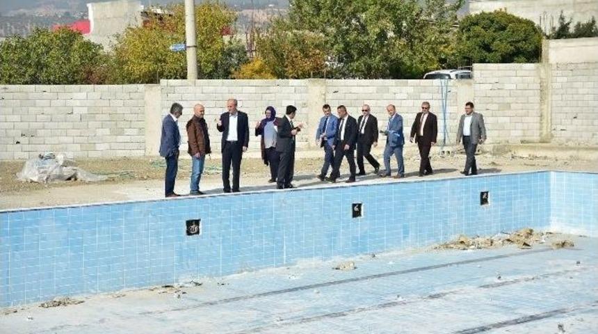 Dulkadiroğlu&rsquo;ndan Yarı Olimpik Y&uuml;zme Havuzu