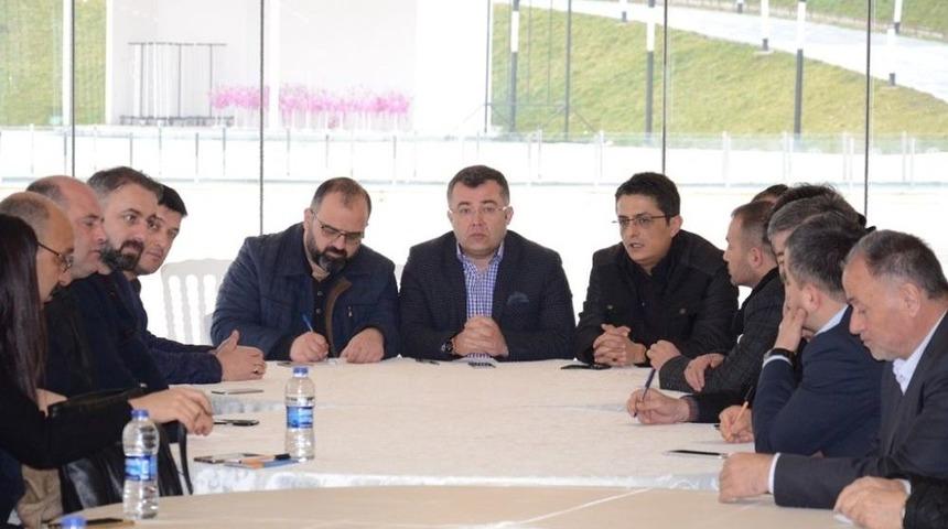 Ak Parti D&uuml;zce Teşkilatı Yol Haritasına Son Şeklini Verdi