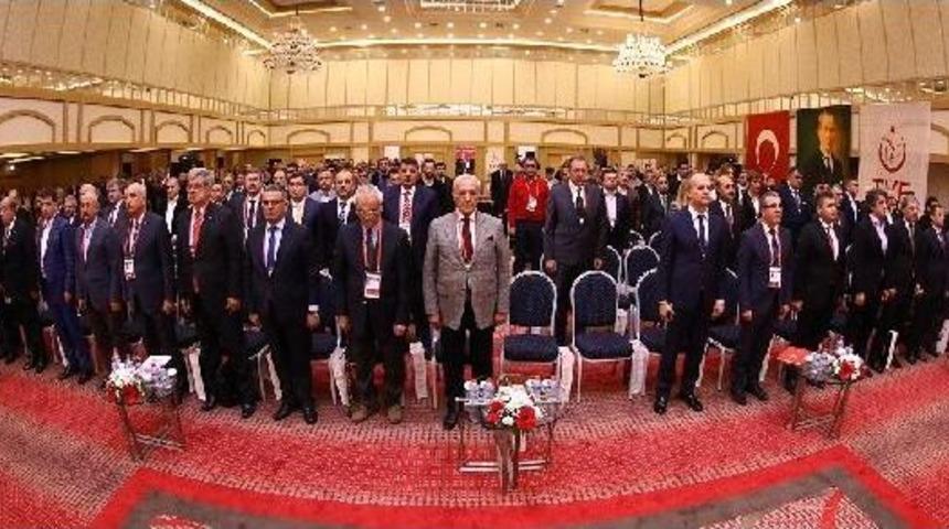 T&uuml;rkiye Voleybol Federasyonu'nda Başkanlığa Mehmet Akif &Uuml;st&uuml;ndağ Se&ccedil;ildi