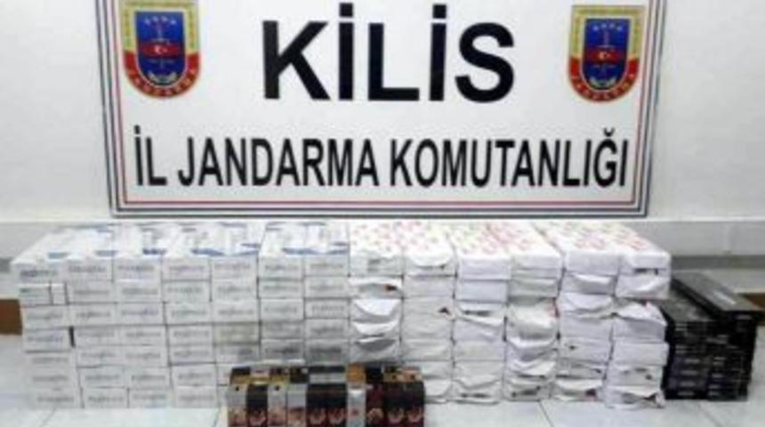 Bin 100 Paket Ka&ccedil;ak Sigara İle 30 Adet Cinsel Uyarıcı Sprey Yakalandı