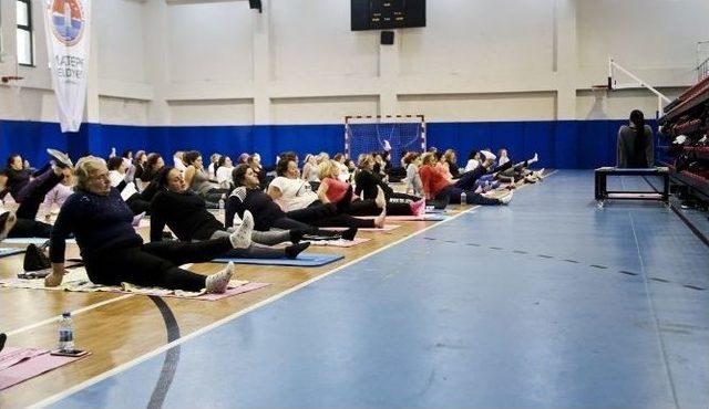 Maltepeli Kadınlara Ücretsiz Pilates Eğitimi