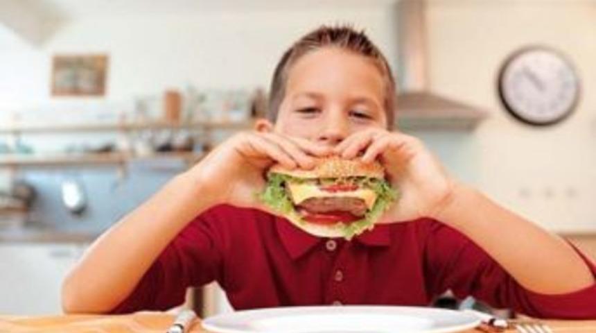 &Ccedil;ocukların Beslenmesinde 3 &Ouml;nemli T&uuml;yo