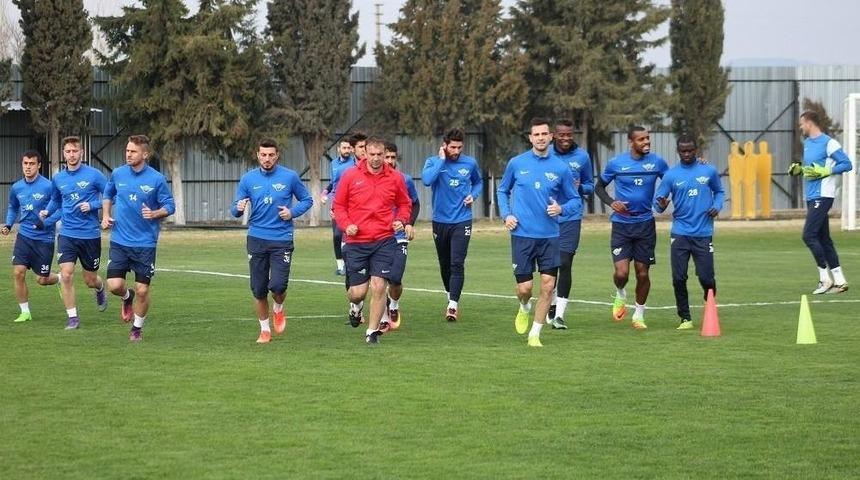 Akhisar Belediyespor&rsquo;da Kupa Mesaisi