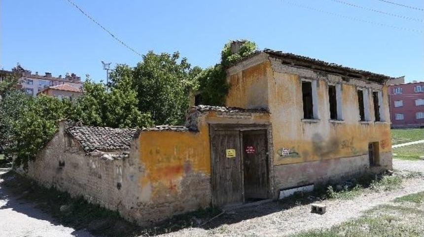 Denizli, Tarihiyle &Ouml;zdeşleşiyor