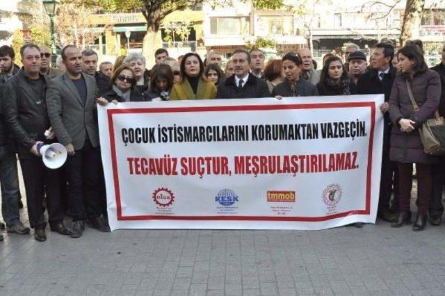 Eskişehir'de Cinsel Istismar Önergesi Protestosu