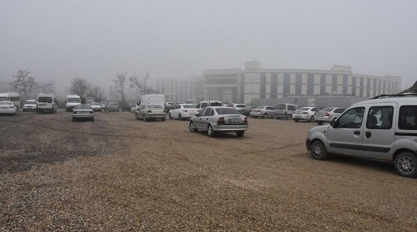 D&uuml;zce Belediyesinden Hastane İ&ccedil;in Otopark Yapıldı