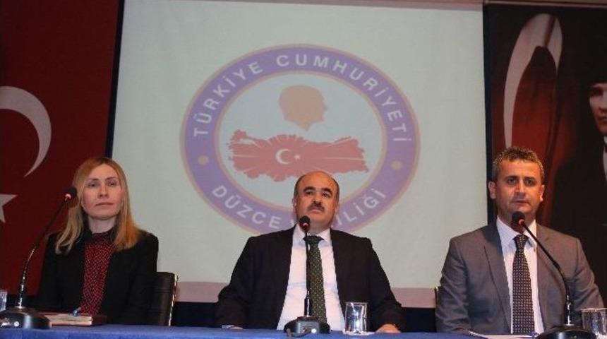 Vali Zülkif Dağlı Muhtarlarla Buluştu