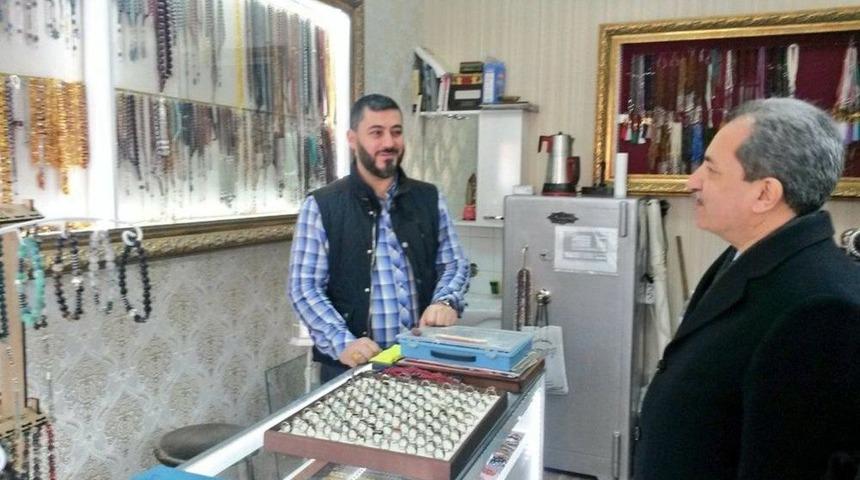 Başkan Akkaya, Esnaf Ziyaretlerini S&uuml;rd&uuml;r&uuml;yor