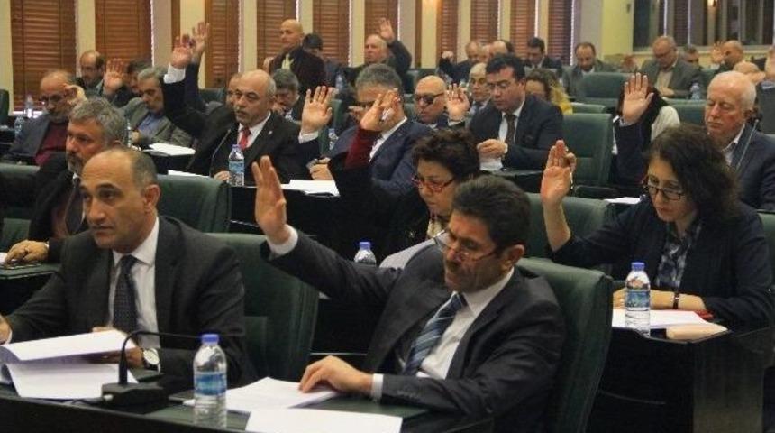 Meclis 45 Maddeyi Kabul Etti