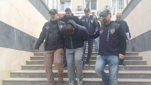 Polis Süsü Vererek Suriyeli Aileyi Soyan Hırsızlar Adliyeye Sevk Edildi