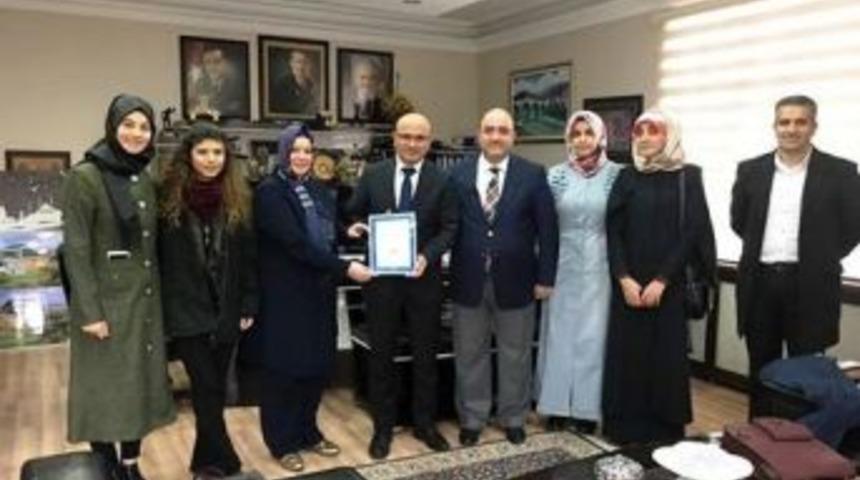 Ensar Vakfı&rsquo;ndan Oral&rsquo;a Ziyaret