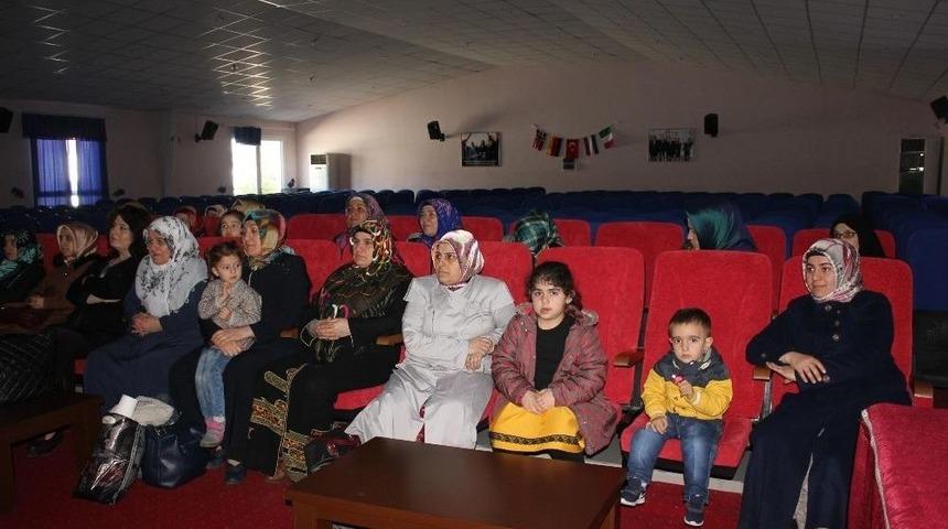 Turgutlulu Kadınlara Sağlık Semineri