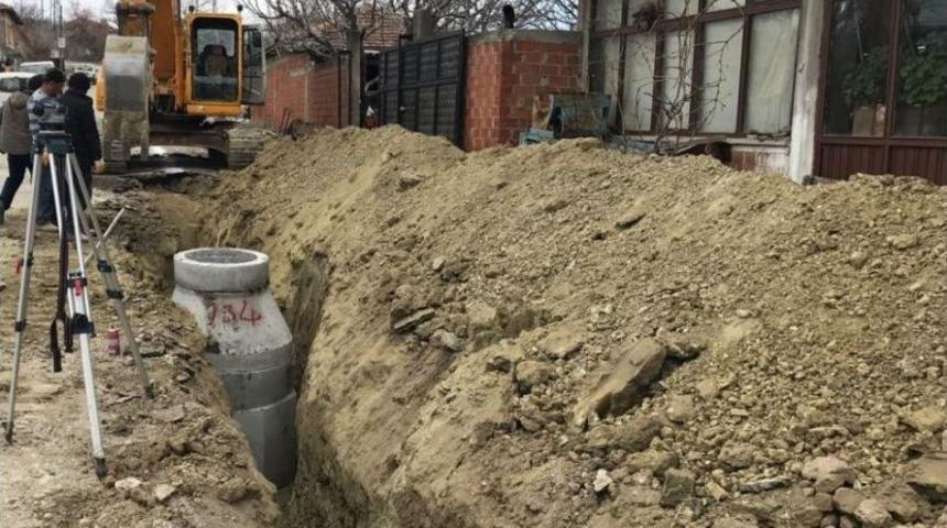 Soma&rsquo;ya 4 Bin 250 Metrelik Kanalizasyon Hattı