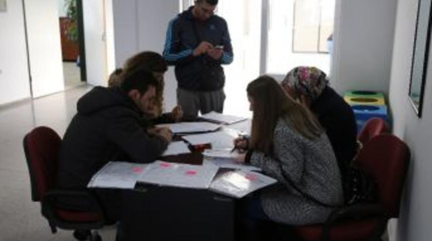 U&uuml;&rsquo;n&uuml;n Master Ve Doktora Kontenjanlarına Rekor Başvuru