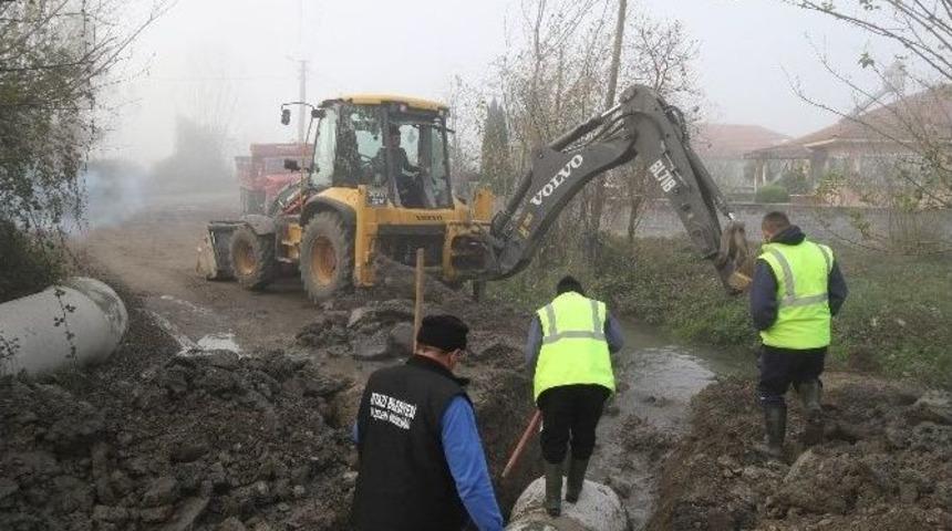Akyazı Belediyesi&rsquo;nden Cadde, Sokak Ve Yollarda Yoğun &Ccedil;alışma