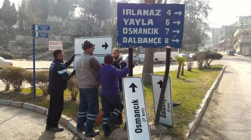 Turgutlu Levhaları Yenileniyor