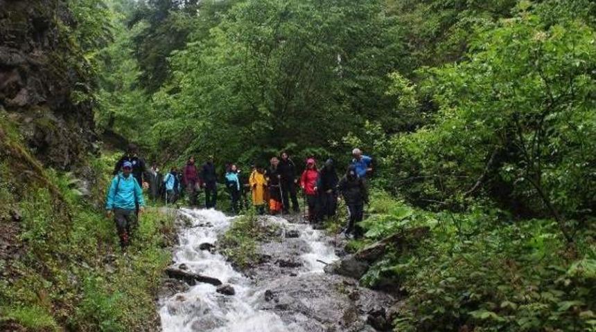 Bolu'da 3 Bin Kilometrelik Doğal Y&uuml;r&uuml;y&uuml;ş Parkuru Hedefi