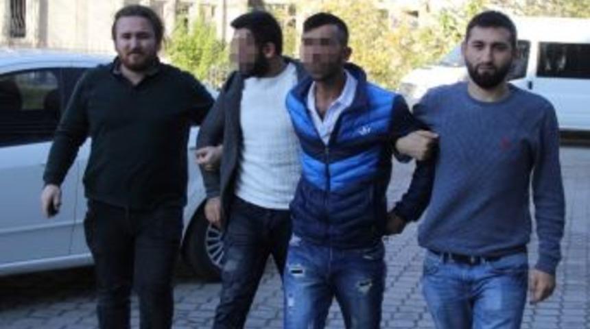 Uyuşturucuyla Yakalanan Kardeşler G&ouml;zaltına Alındı