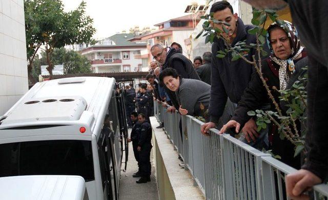 Antalya’da 41 Fetö Şüphelisi Adliyeye Sevk Edildi