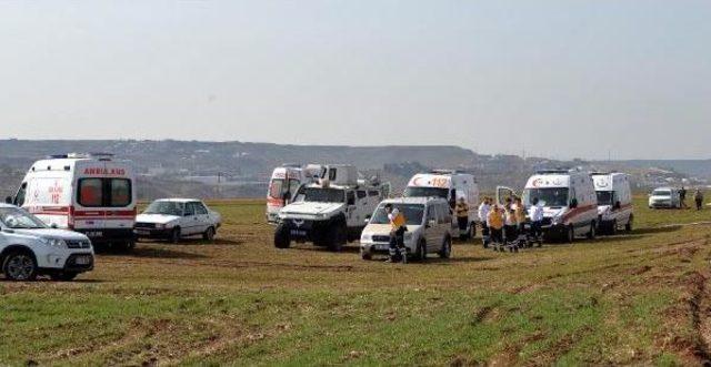 Diyarbakır'da Yük Trenine Bombalı Saldırı (2)