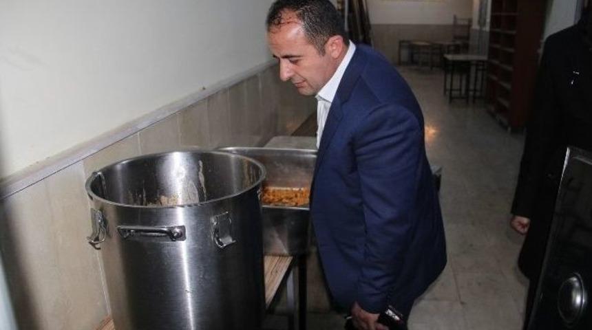 M&uuml;d&uuml;r Samsa&rsquo;dan Pansiyon Ve Yemekhane Denetimi