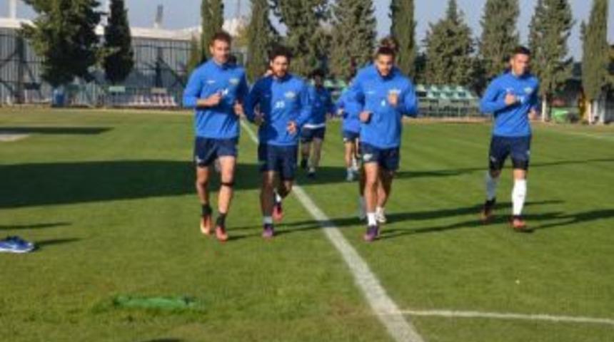 Akhisar; Kasımpaşa Ma&ccedil;ının Hazırlıklarına Eksik Başladı