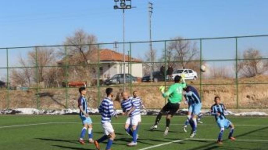 Arguvan Belediyespor Play-off&rsquo;a Kalan Son Takım Olmak İ&ccedil;in Sahaya &Ccedil;ıkacak