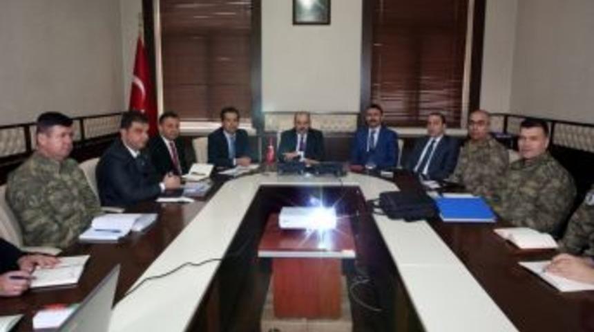 Halk Oylaması G&uuml;venlik Toplantısı Yapıldı