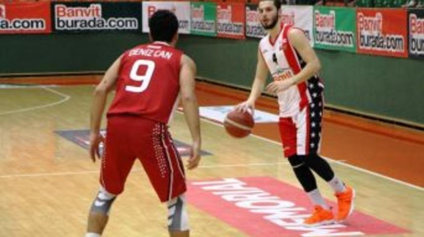 Bandırma Kırmızı Beylikd&uuml;z&uuml;&rsquo;n&uuml; Konuk Ediyor