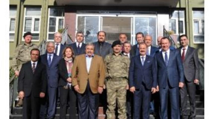 Gso Y&ouml;netiminden Tugay Komutanına Ziyaret