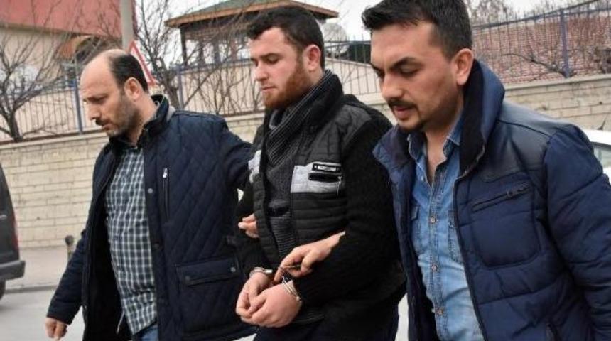 'canlı Bomba' Diye Yakalandı, Defineci &Ccedil;ıktı