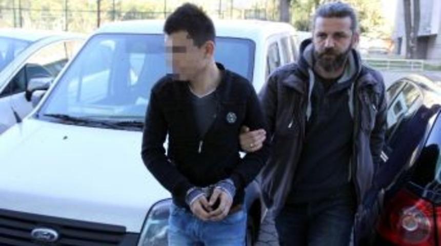 5 Gram Bonzai İle Yakalanan Gen&ccedil; Tutuklandı