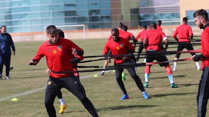 Hakan Aslantaş: "4-0 Fenerbah&ccedil;e&rsquo;ye Darbe Gibi Olmuştu"