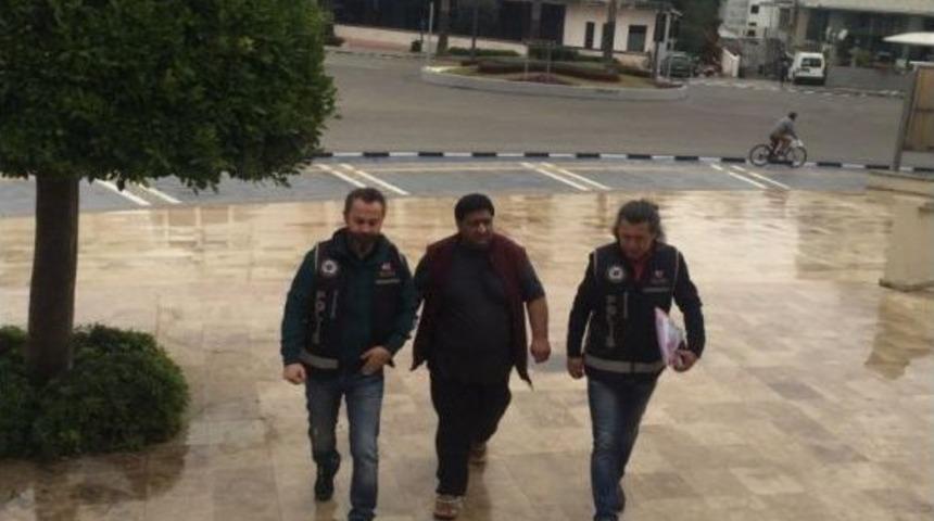 Sahte Pasaportla Yunanistan’a İnsan Kaçıran Yabancı Uyruklu Şahıs Yakalandı