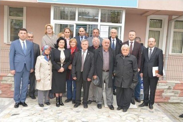 Vali Civelek, Pınarhisar İlçesindeki Muhtarlarla Bir Araya Geldi
