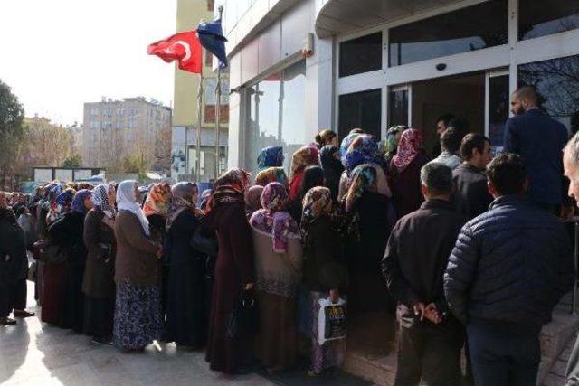 Adıyaman'da Iş Kuyruğu